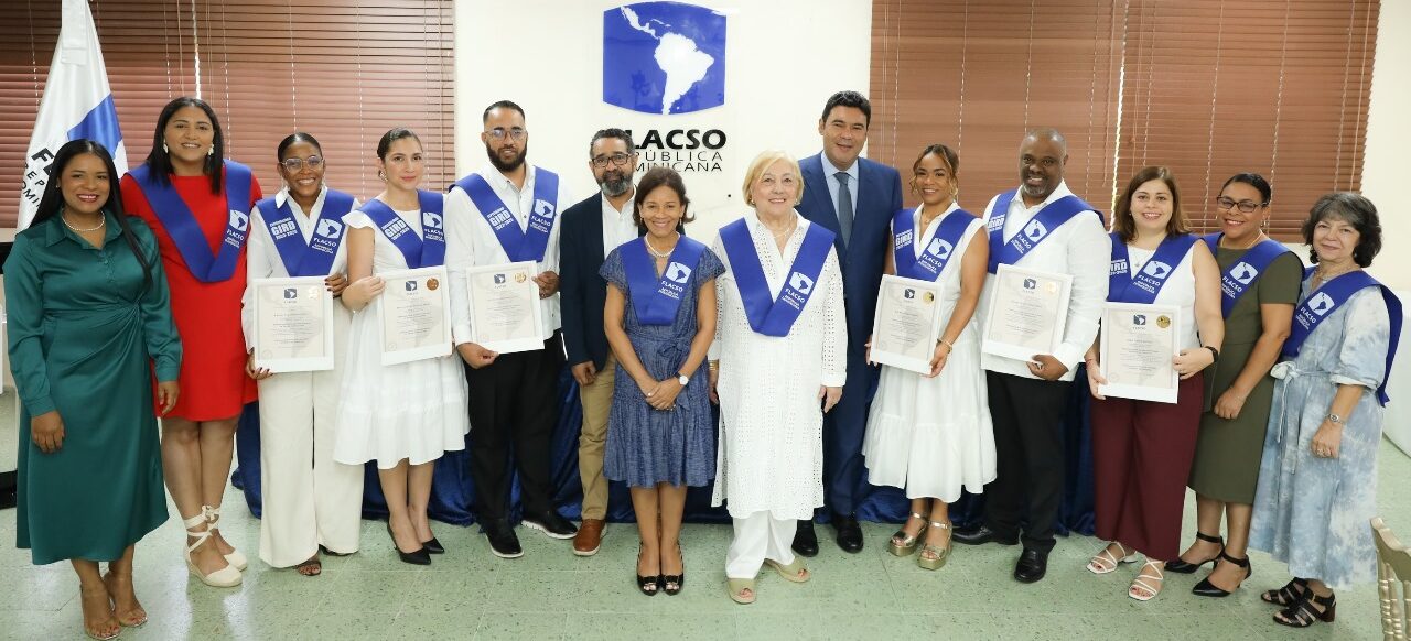 Graduación GRID FLACSO RD 2025 (2)